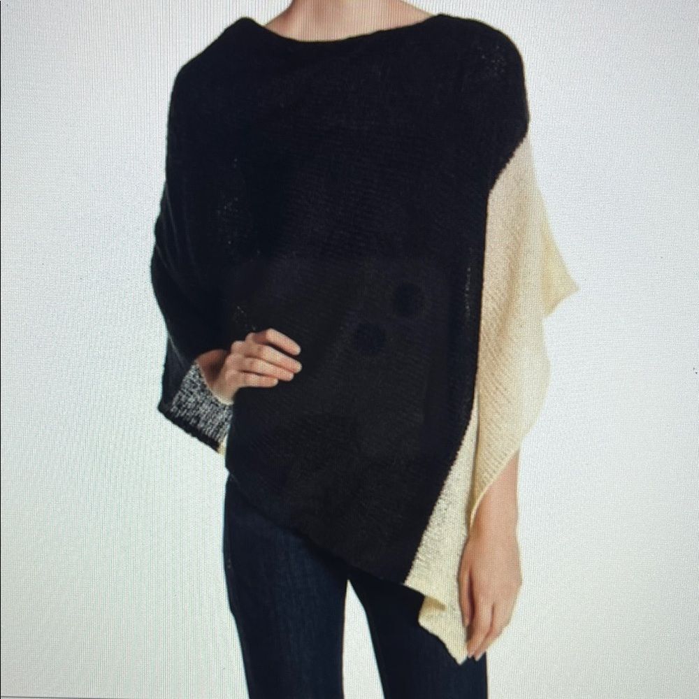 NEW! Wooden Ships Black & Cream Knit Poncho Size M/L NWT